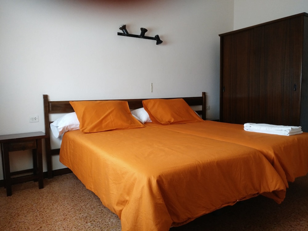 Standard Room photo 3
