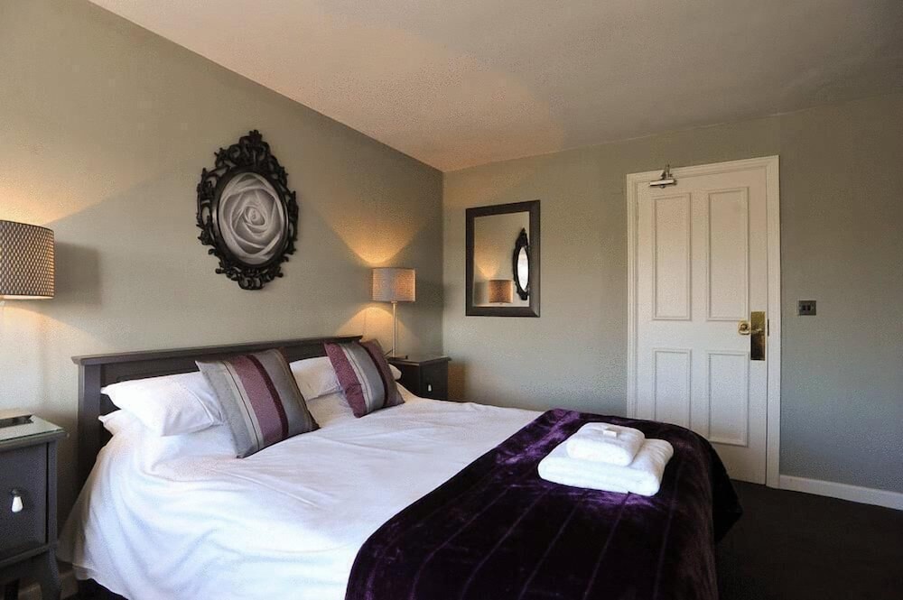 Standard Double or Twin Room photo 3