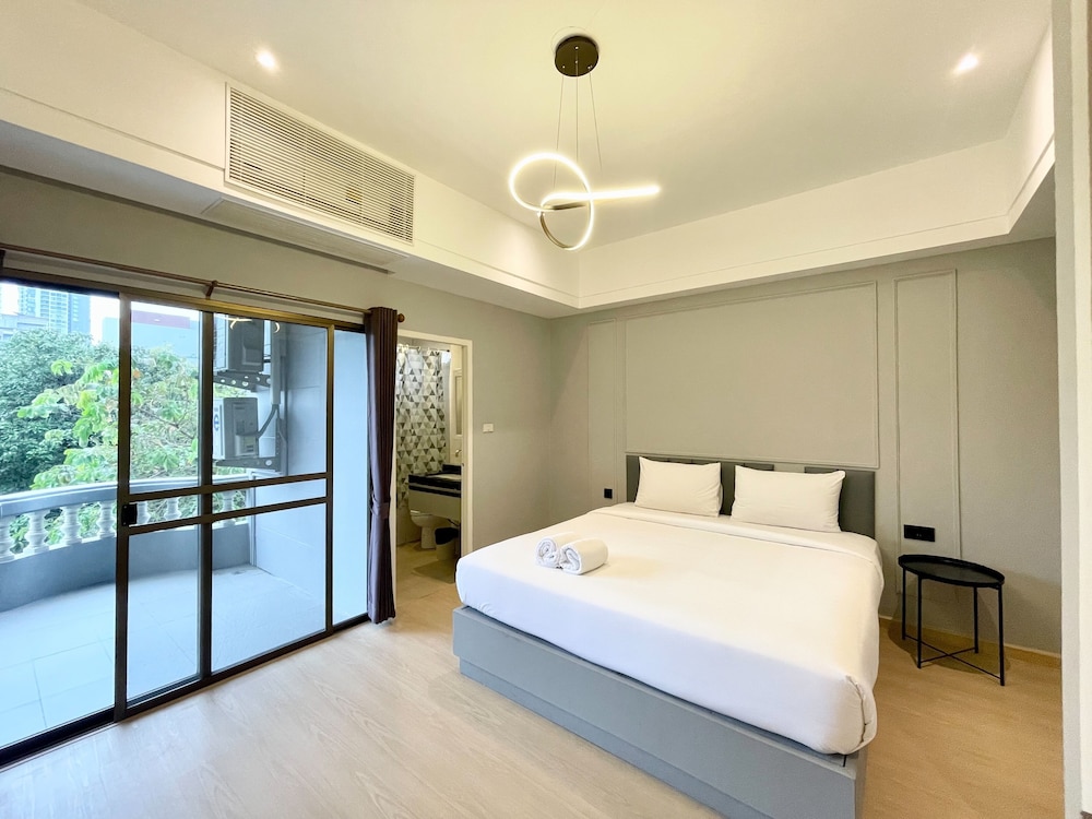 Signature Suite photo 2