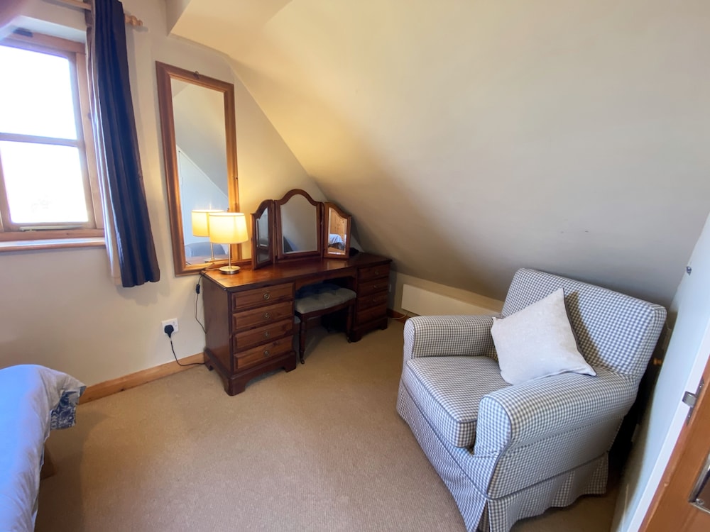 Superior Apartment, Non Smoking, Hill View (The Loft) photo 1