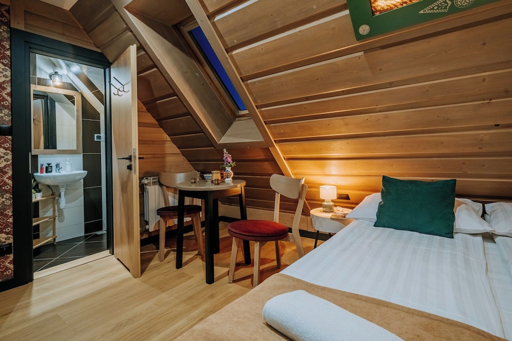 Double or Twin Room photo 2