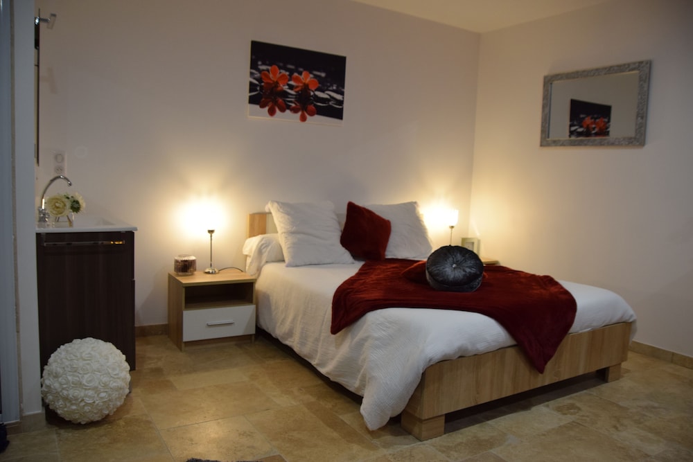 House, Ensuite
