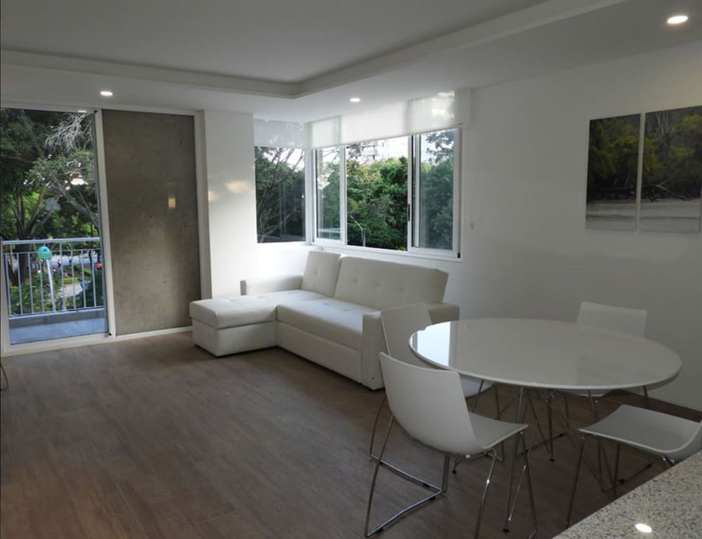 Deluxe Suite, Park View photo 2