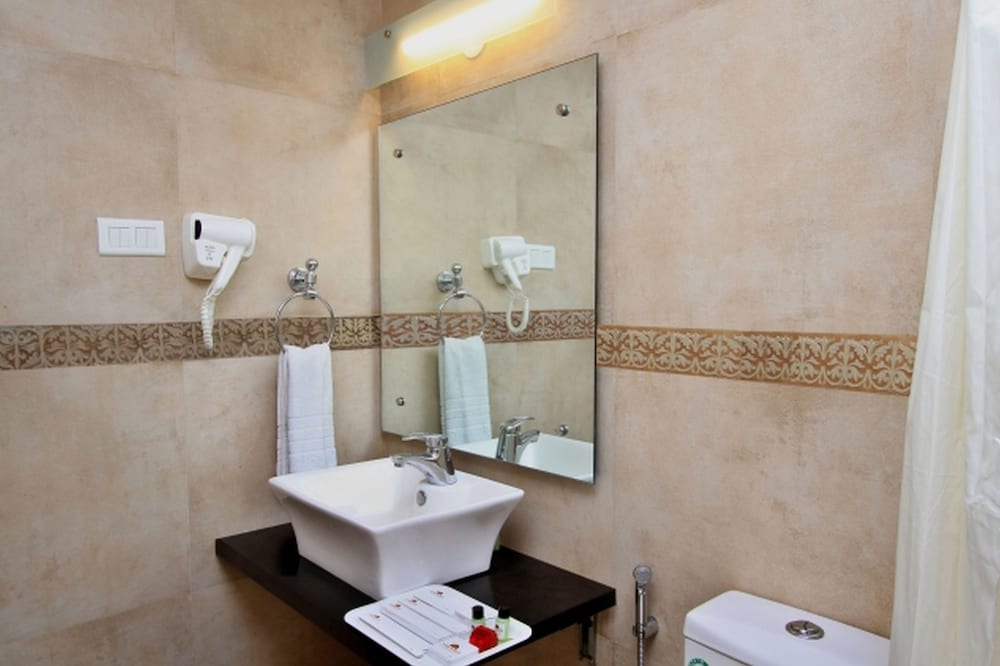 Club Room, 1 Bedroom, Non Smoking photo 2
