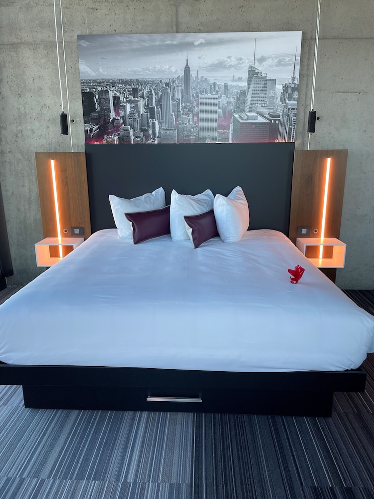 SUITE VERTIGE KING