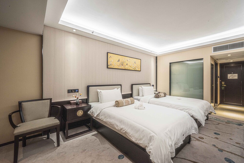 Superior Twin Room-Offline - Photo 2