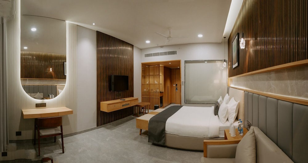 Luxury Double Room, Balcony, Lake View