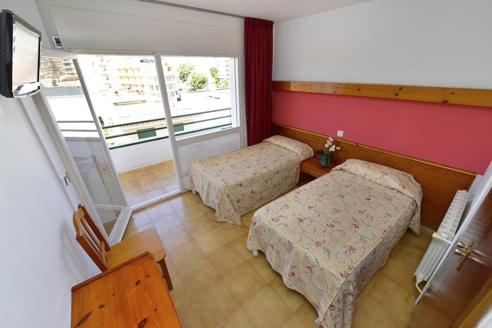 Double Room, Balcony - Photo 2
