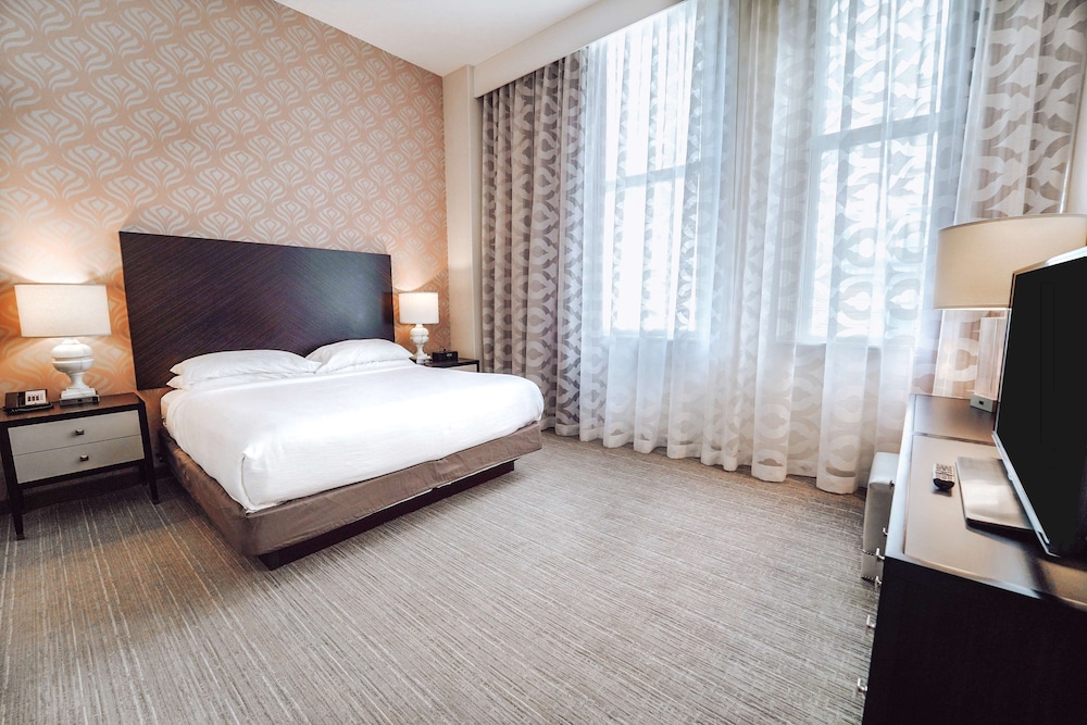 Premium Suite, 1 King Bed, Non Smoking