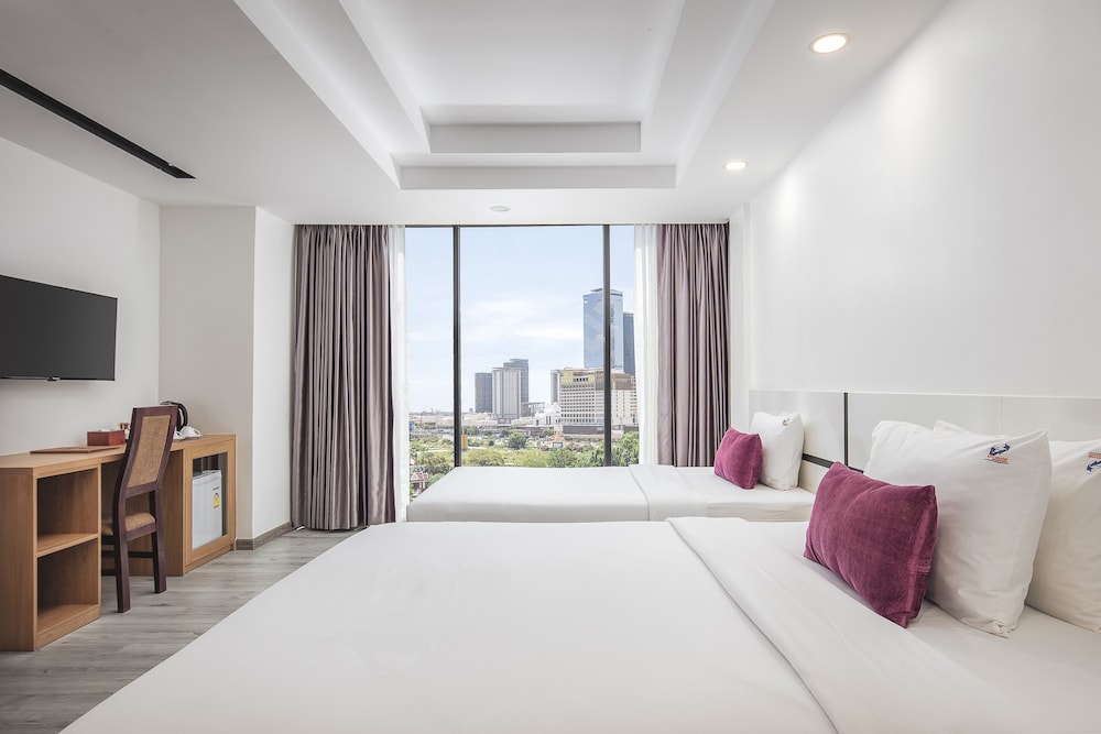 Basic Triple Room photo 1