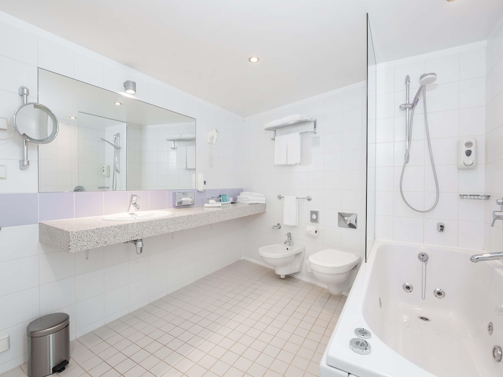 Premium Room, Multiple Beds (Newly Designed) - Photo 7