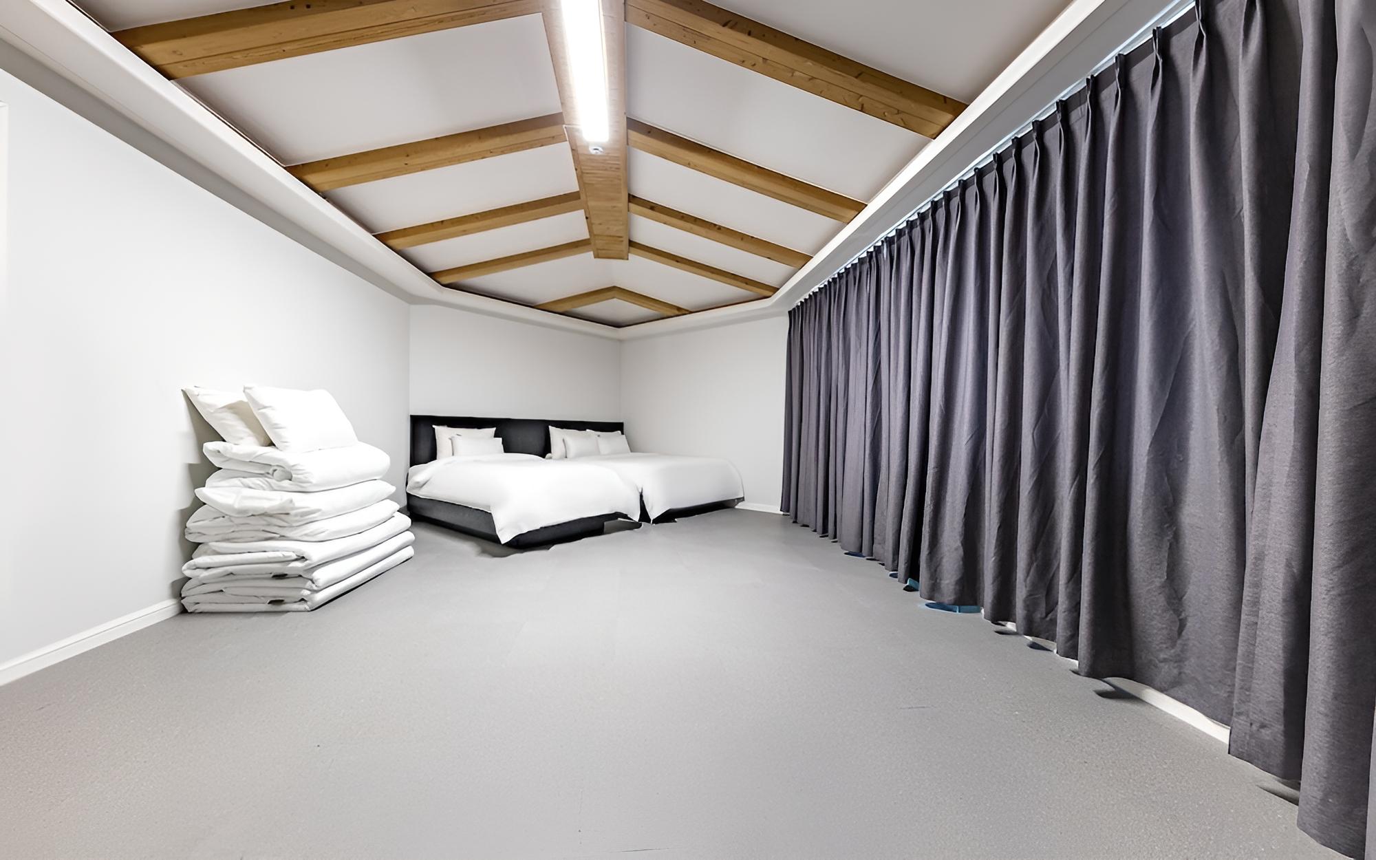Room (Suite (inquiry about accommodation)) - Photo 8