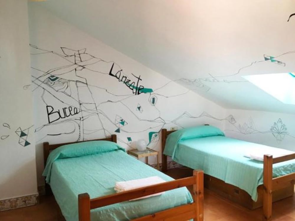 Dormitorio compartido, baño compartido (1 cama en un dormitorio de 2 camas)