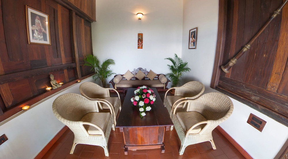 Kerala Deluxe Suite Double photo 3