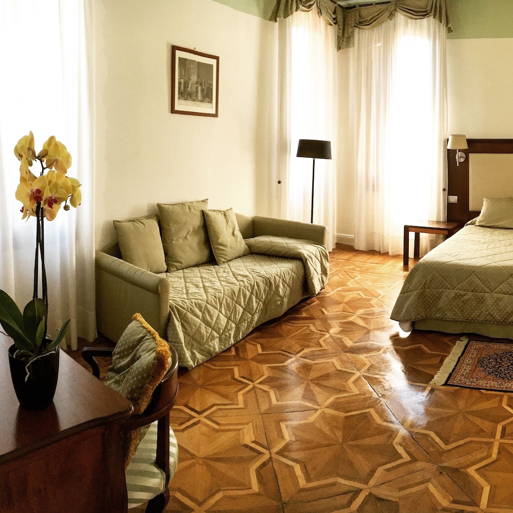 Junior Suite Deluxe