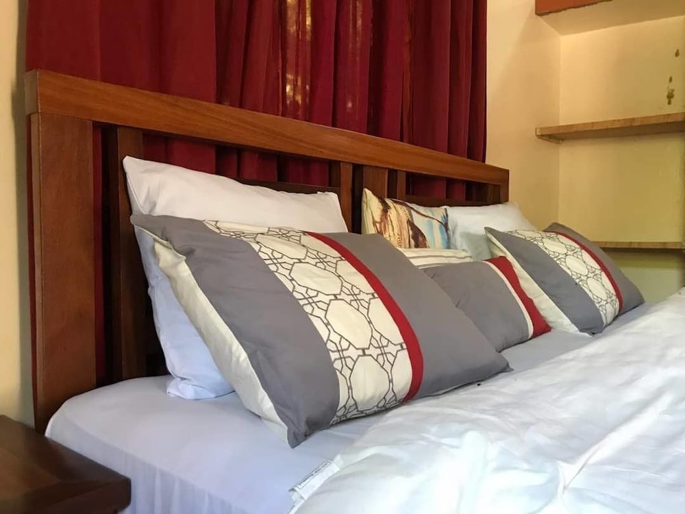 Economy Double Room photo 3