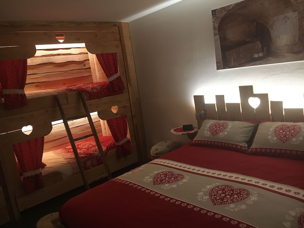 Family Quadruple Room, Mountain View