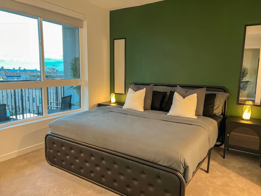 Luxurious Mid-hollywood City View Free Parking, Zdjęcie 7