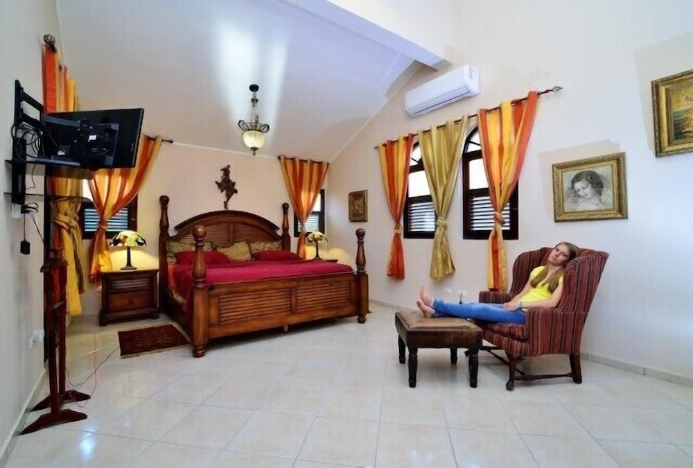 Three Bedroom Villa photo 1