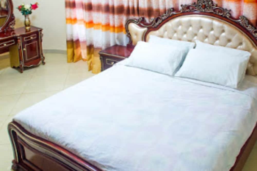 Economy Twin Room
