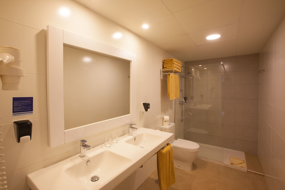 Available room