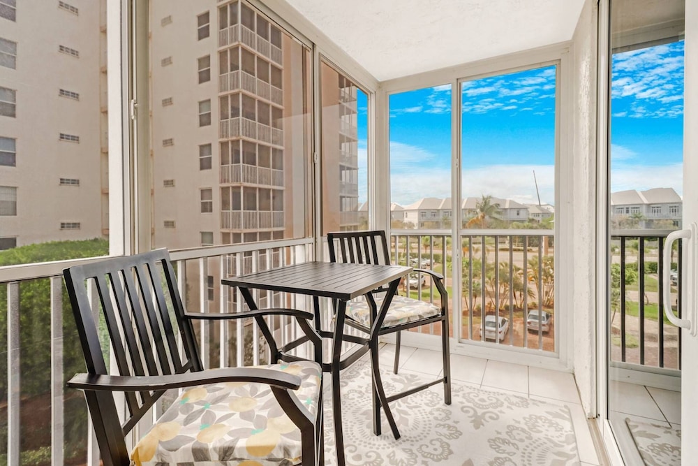 Condo (Beach & Tennis 3401) photo 2