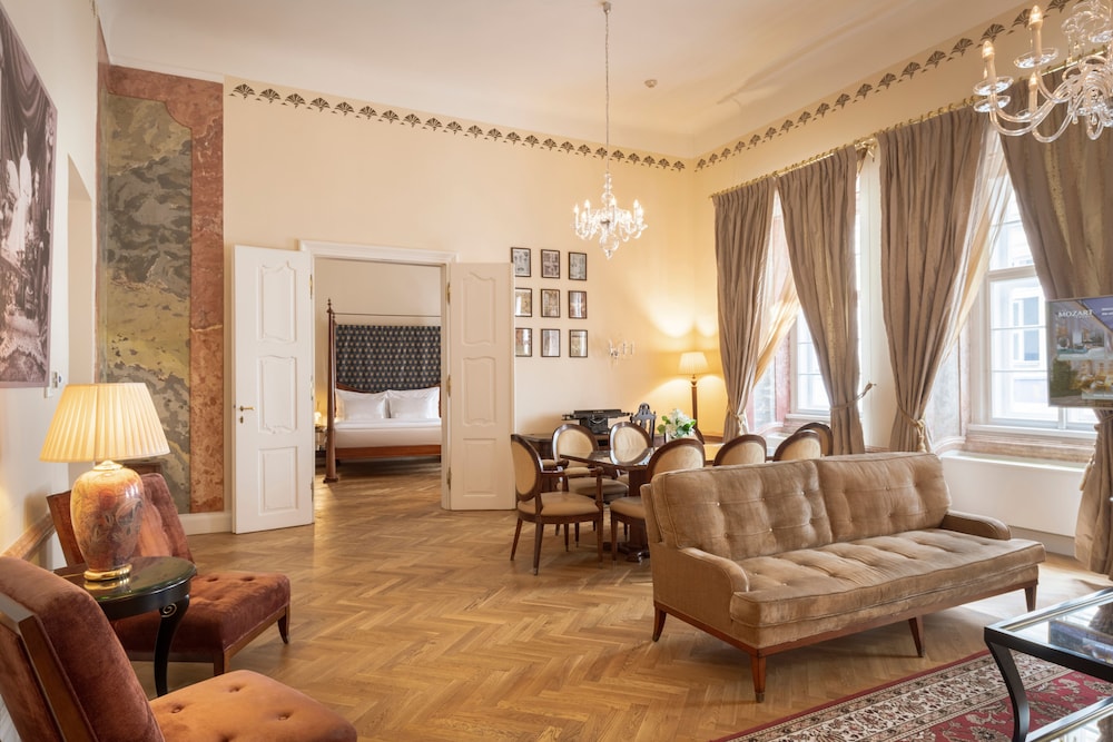 Luxury Suite, 1 King Bed