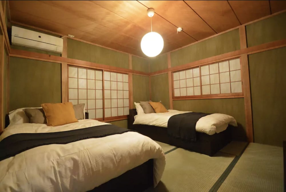 Private Vacation Home - Photo 7
