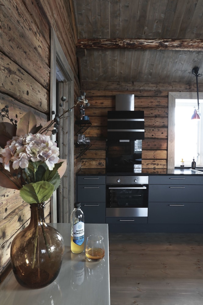 Design Cabin, 2 Bedrooms (Fisherman Cabin)