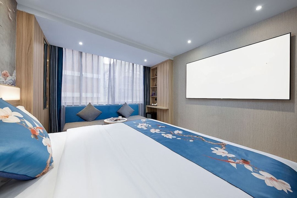 Exclusive Twin Room photo 3