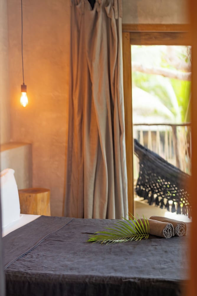 Suite (Breeze Q5) photo 2