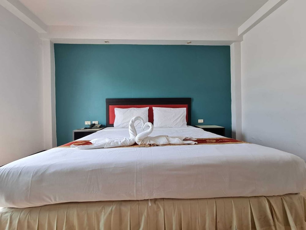 Superior Double or Twin Room - Photo 19