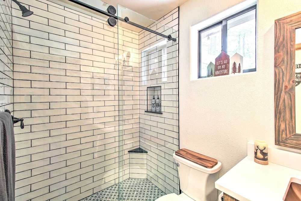 House (4 Bedrooms) photo 2