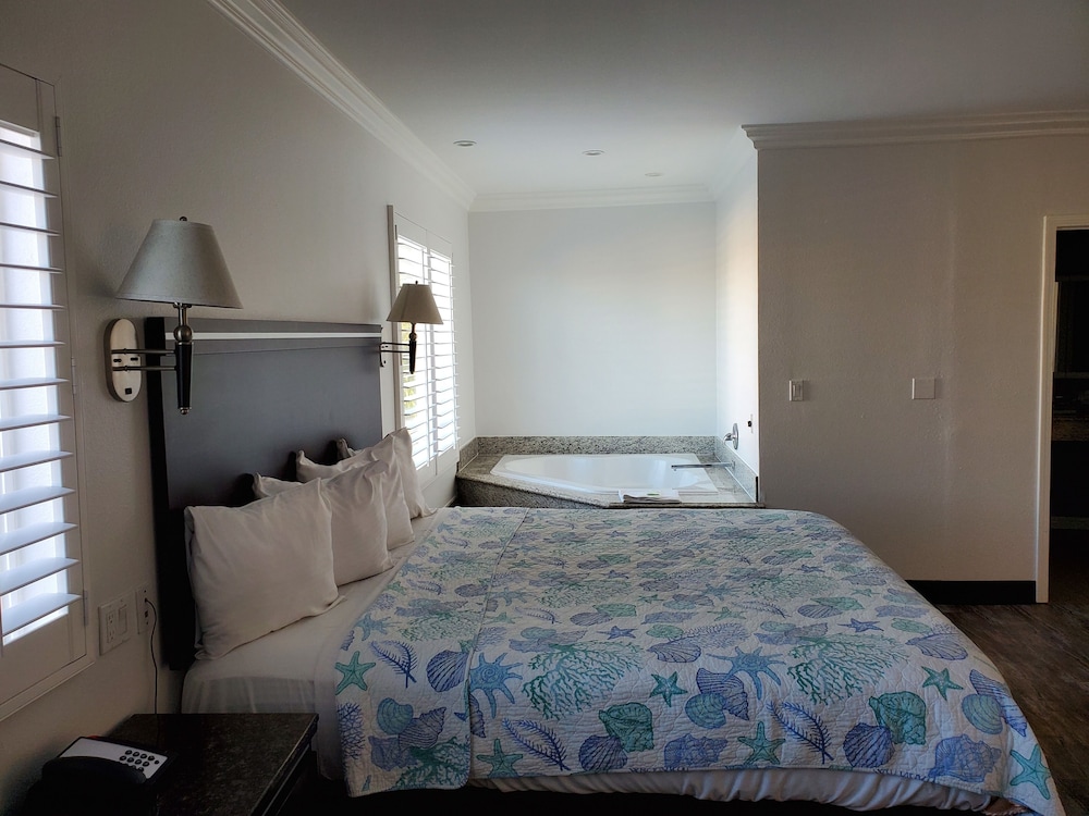 Premier Room (Spa Bath) photo 2