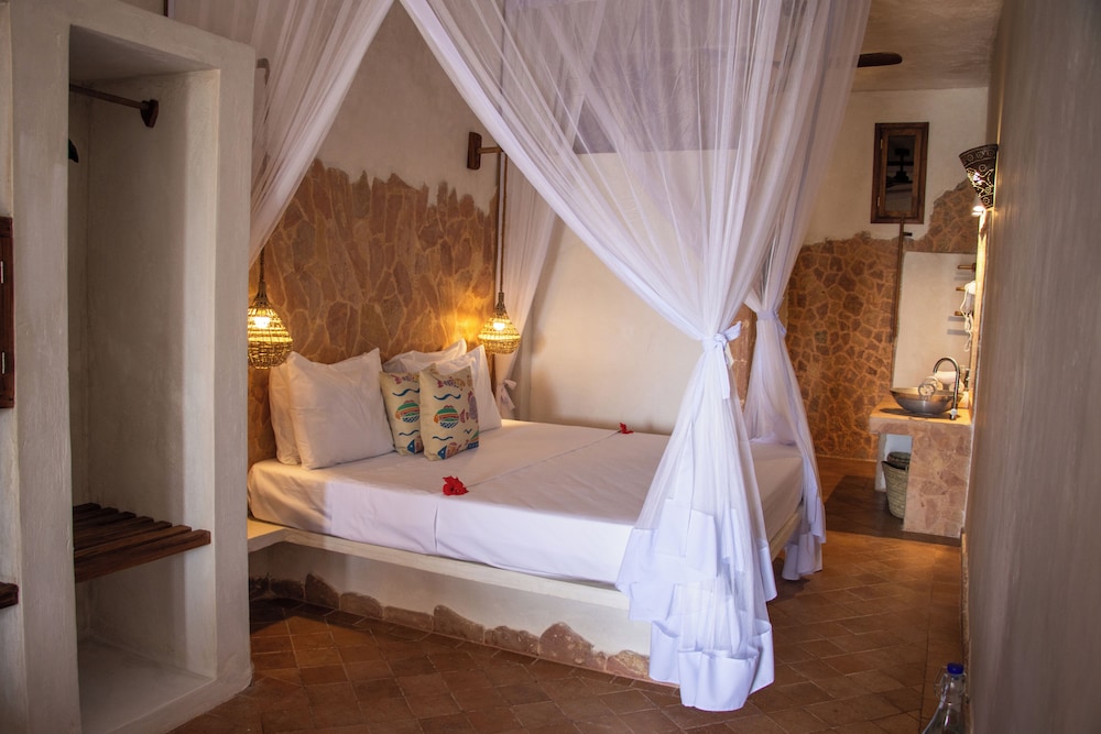 Superior Triple Room, Partial Sea View