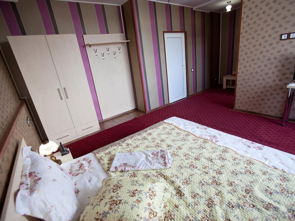 Standard Double or Twin Room, Non Smoking photo 3