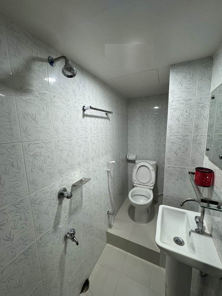 Comfort Room photo 3