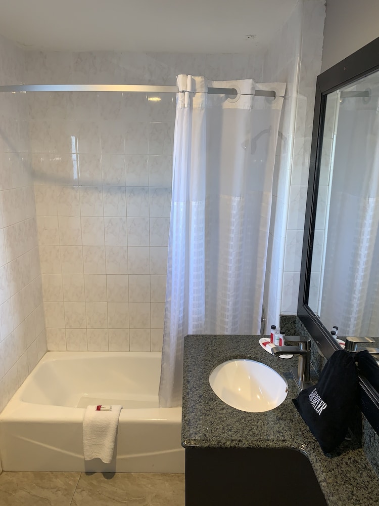 Skyways Hotel — photo 21