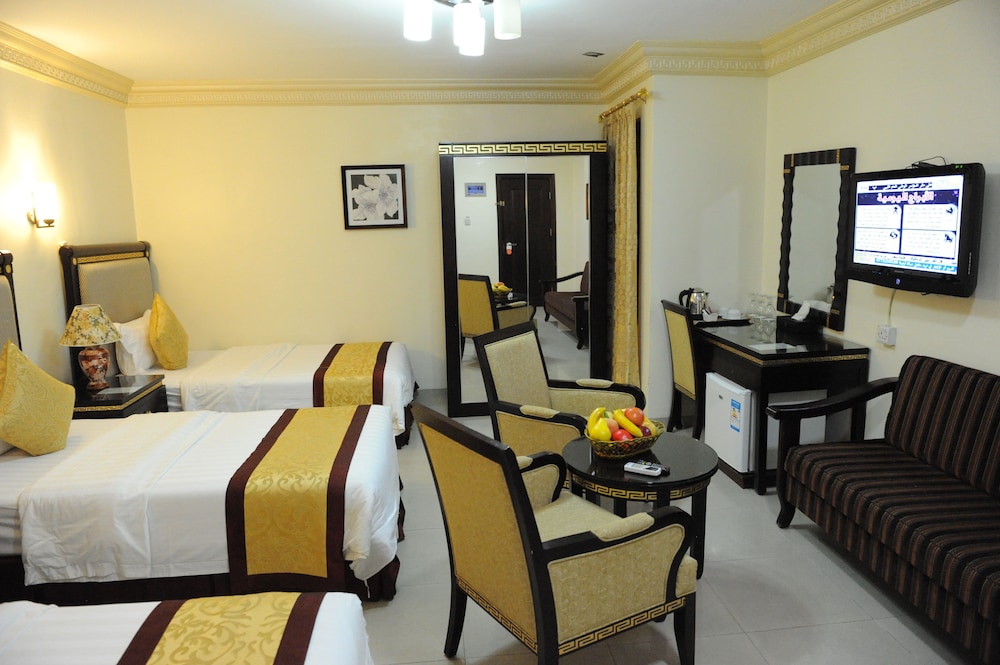 Standard Triple Room photo 1