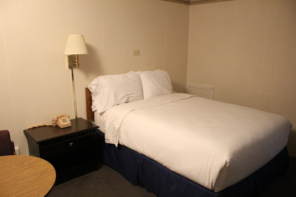 Standard Room, 1 Queen Bed, Non Smoking
