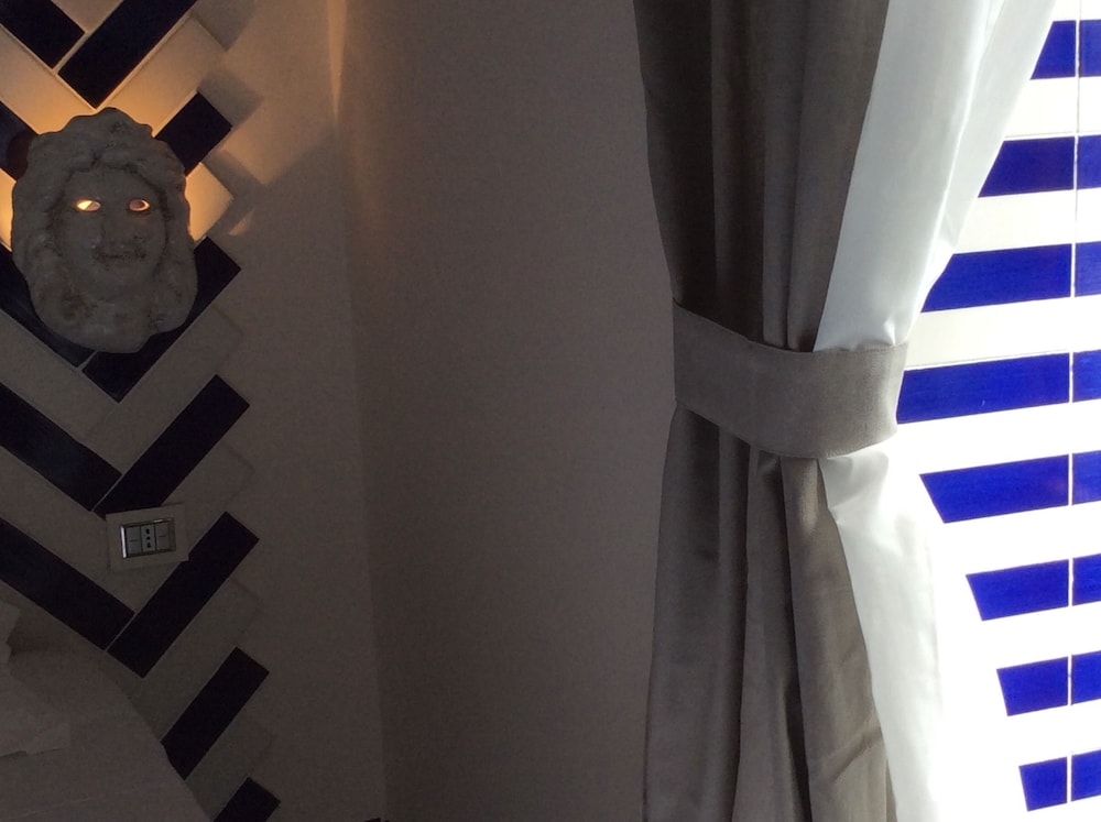 Junior Suite, Jetted Tub, Sea View photo 2