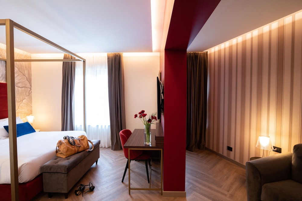 Prestige - Photo 2