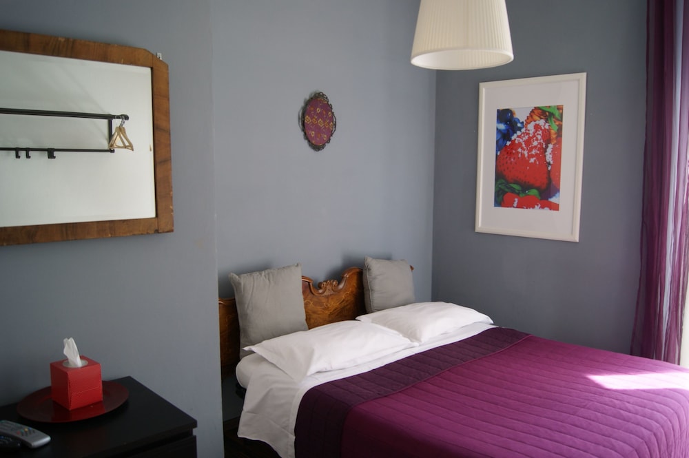 Triple Room with Shared Bathroom