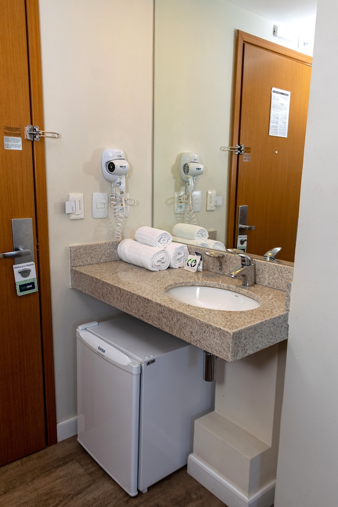 Available room