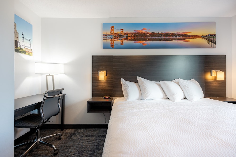 Deluxe Studio Suite