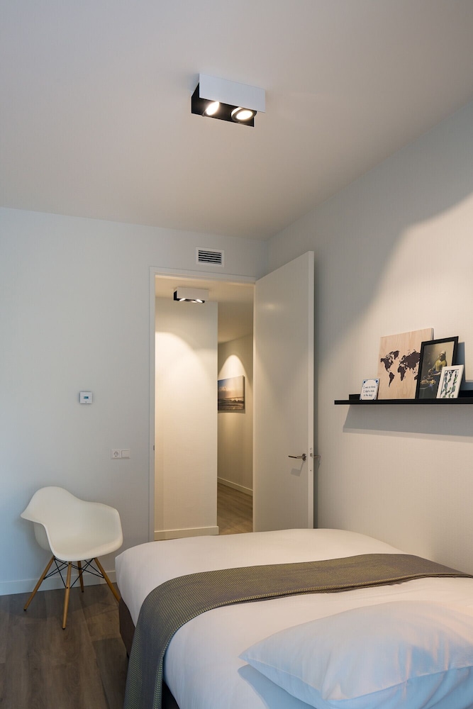 Apartment, 2 Bedrooms, Non Smoking, Kitchen photo 2