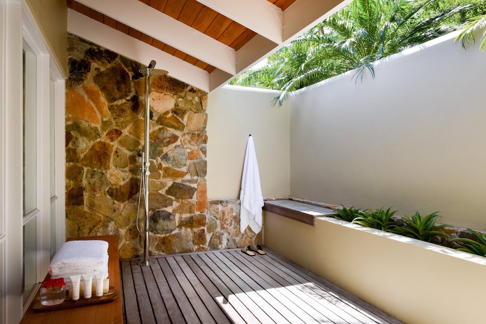 Suite, 1 Bedroom (pool)