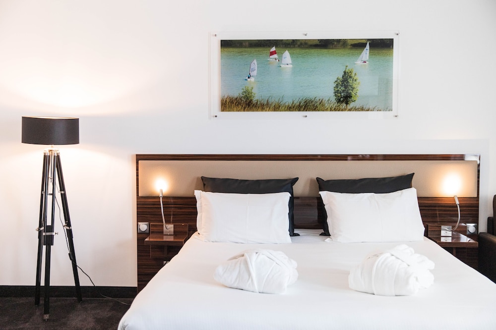 Superior Suite - Photo 4