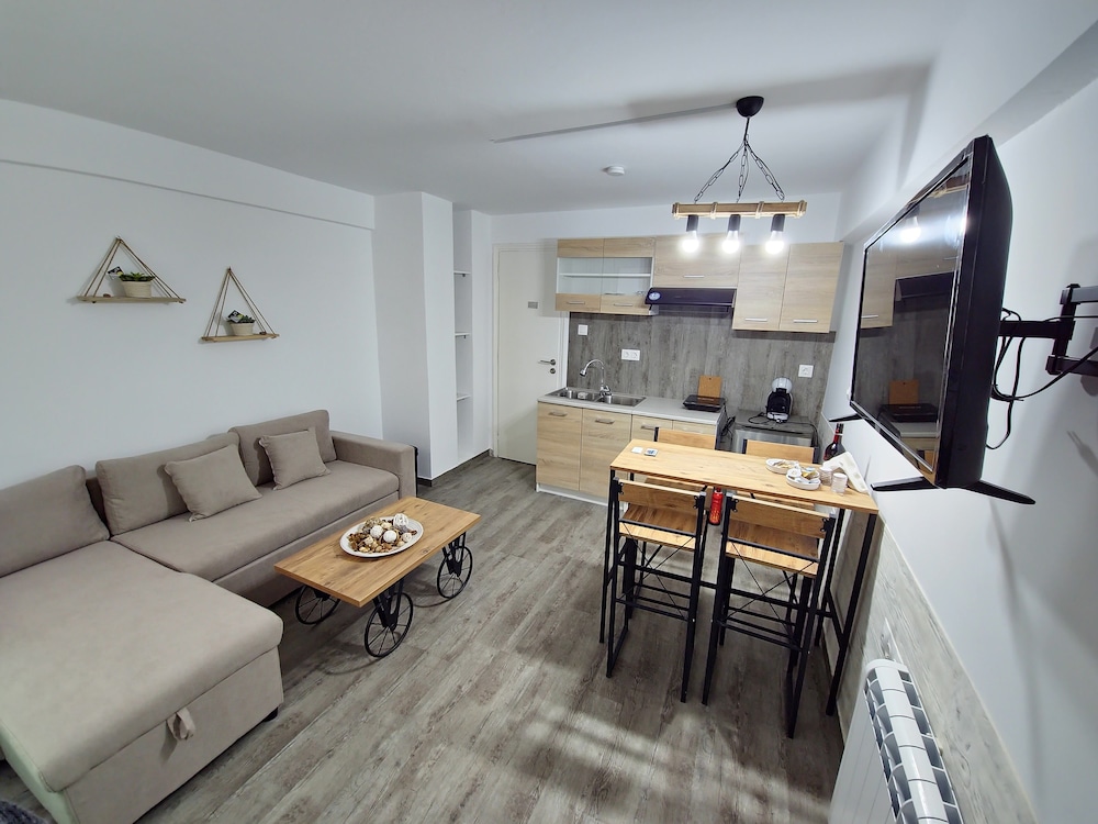 Basic Apartment