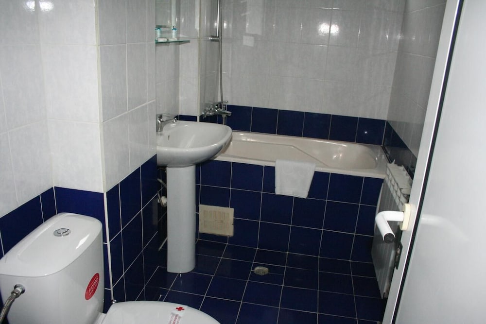 Single Room photo 3